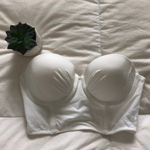 White corset top never worn 💕